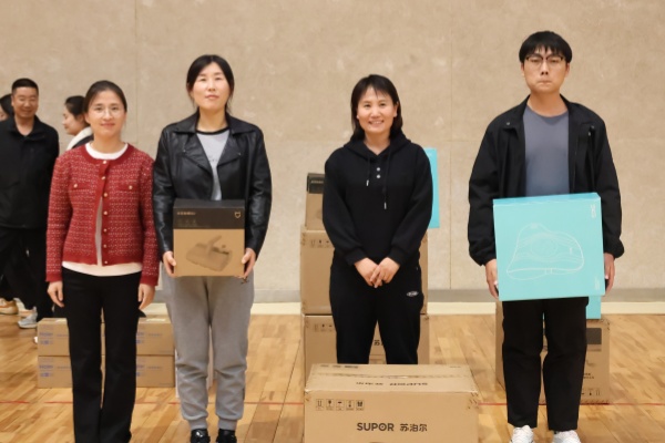 BZ3A5550_副本.jpg BZ3A5550_副本.jpg